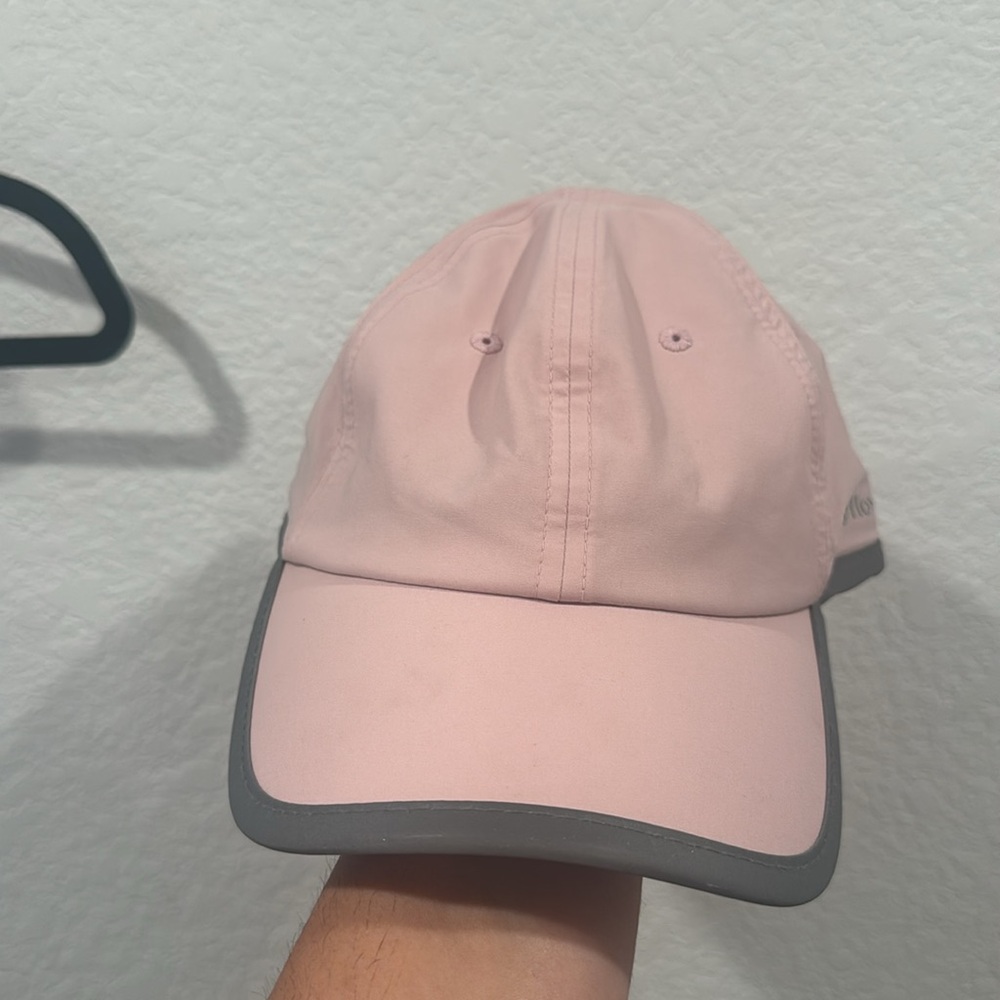 Ponyflo Performance Ponytail Hat Pink Reflective - Picture 5 of 8